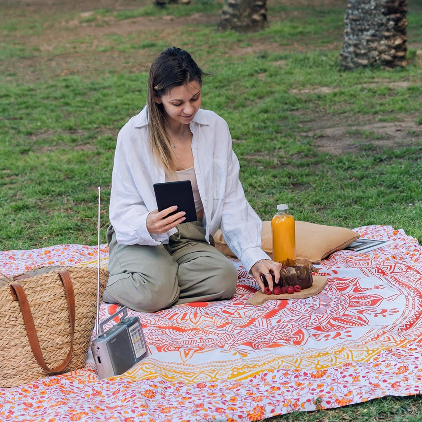 Strandtuch XXL Sandfrei mit Mandala-Motiv, Gelb 210 x 230 cm