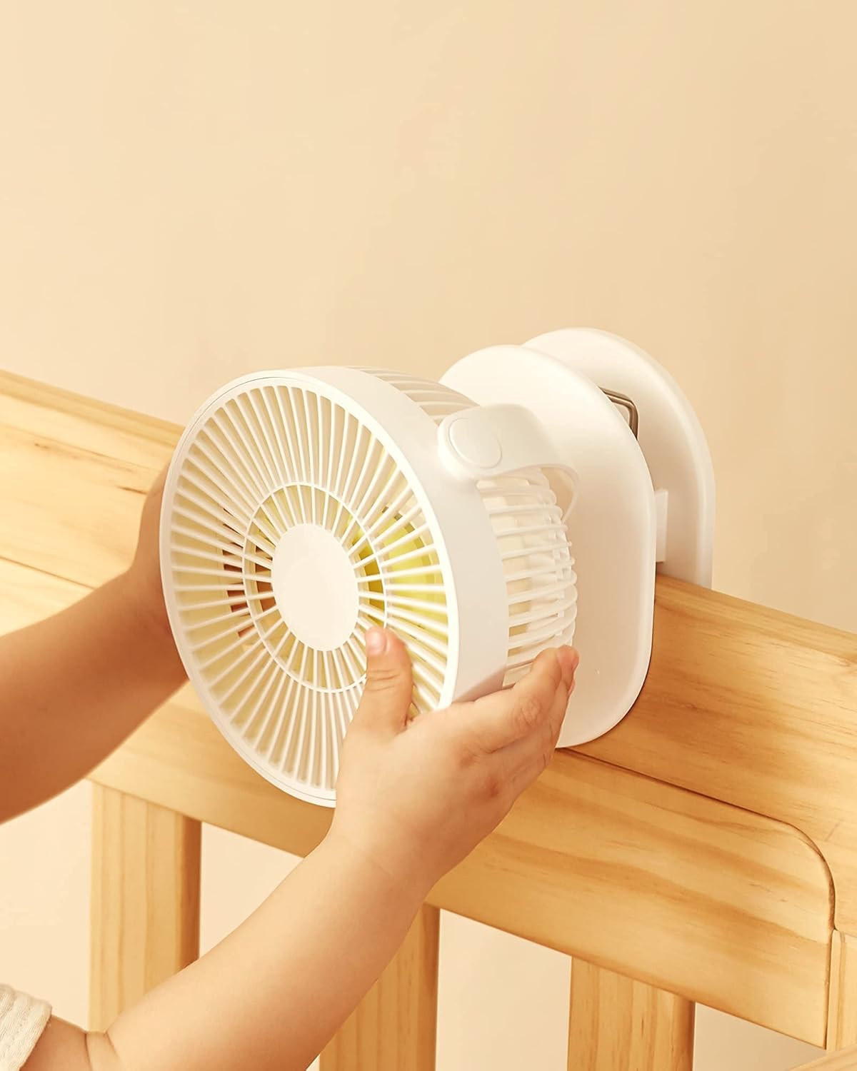 Clip Fan Life1 Plus - Tischventilator mit Clip-Funktion, Milch Weiss