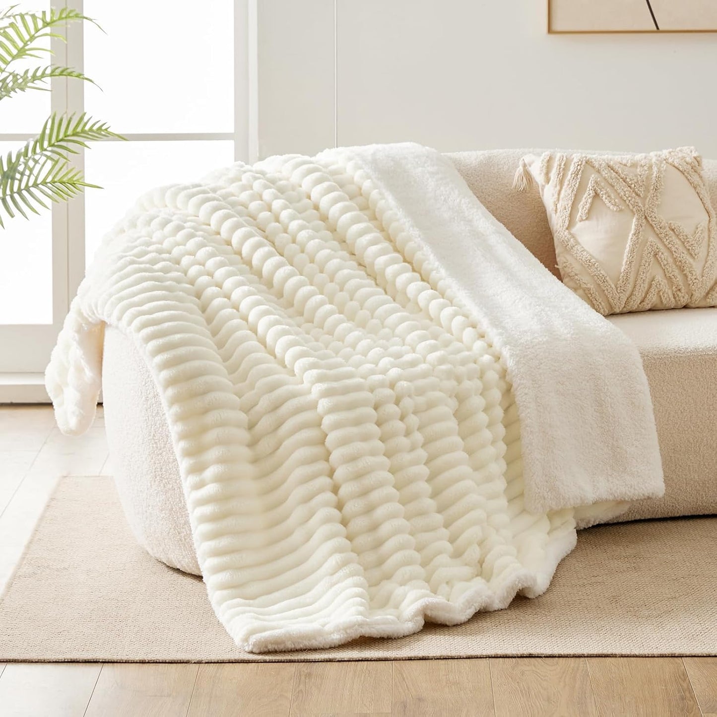 Sherpa Kuscheldecke, 150 x 200 cm Creme