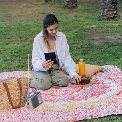 Strandtuch XXL Sandfrei mit Mandala-Motiv, Gelb 210 x 230 cm