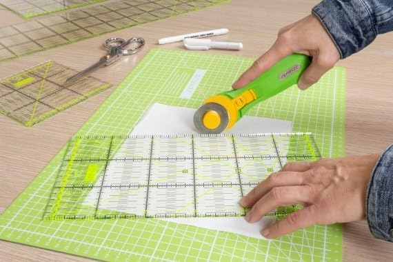 A2 Schneidematten-Set mit Rollschneider & Lineal, Hellgrün/Grün