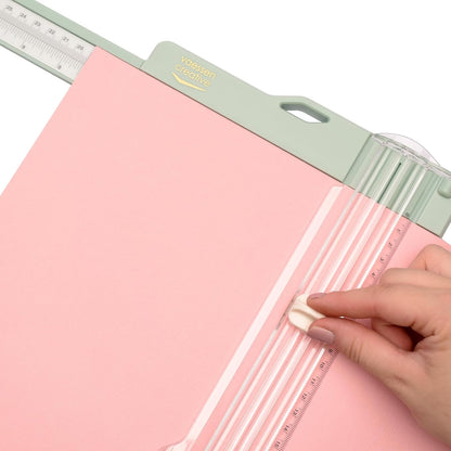 Papierschneider mit Falzbrett und Eckenstanzer