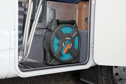 Schlauchbox mit 15 m Schlauch für Camping