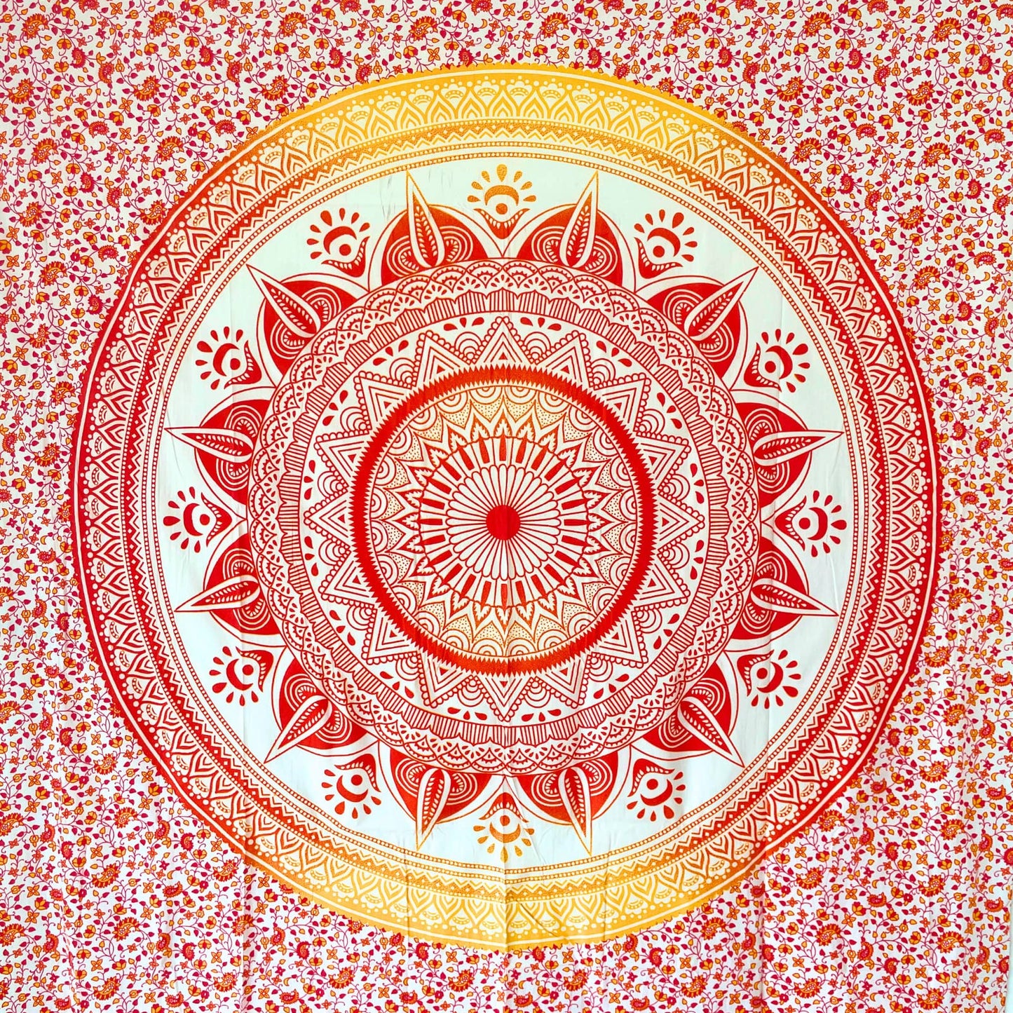 Strandtuch XXL Sandfrei mit Mandala-Motiv, Gelb 210 x 230 cm
