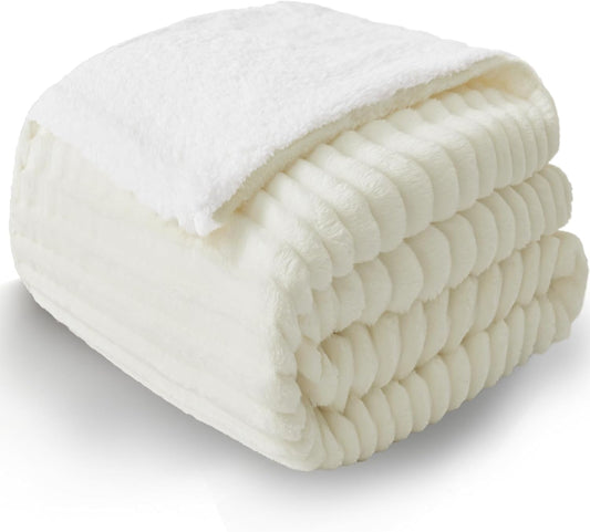 Sherpa Kuscheldecke, 150 x 200 cm Creme