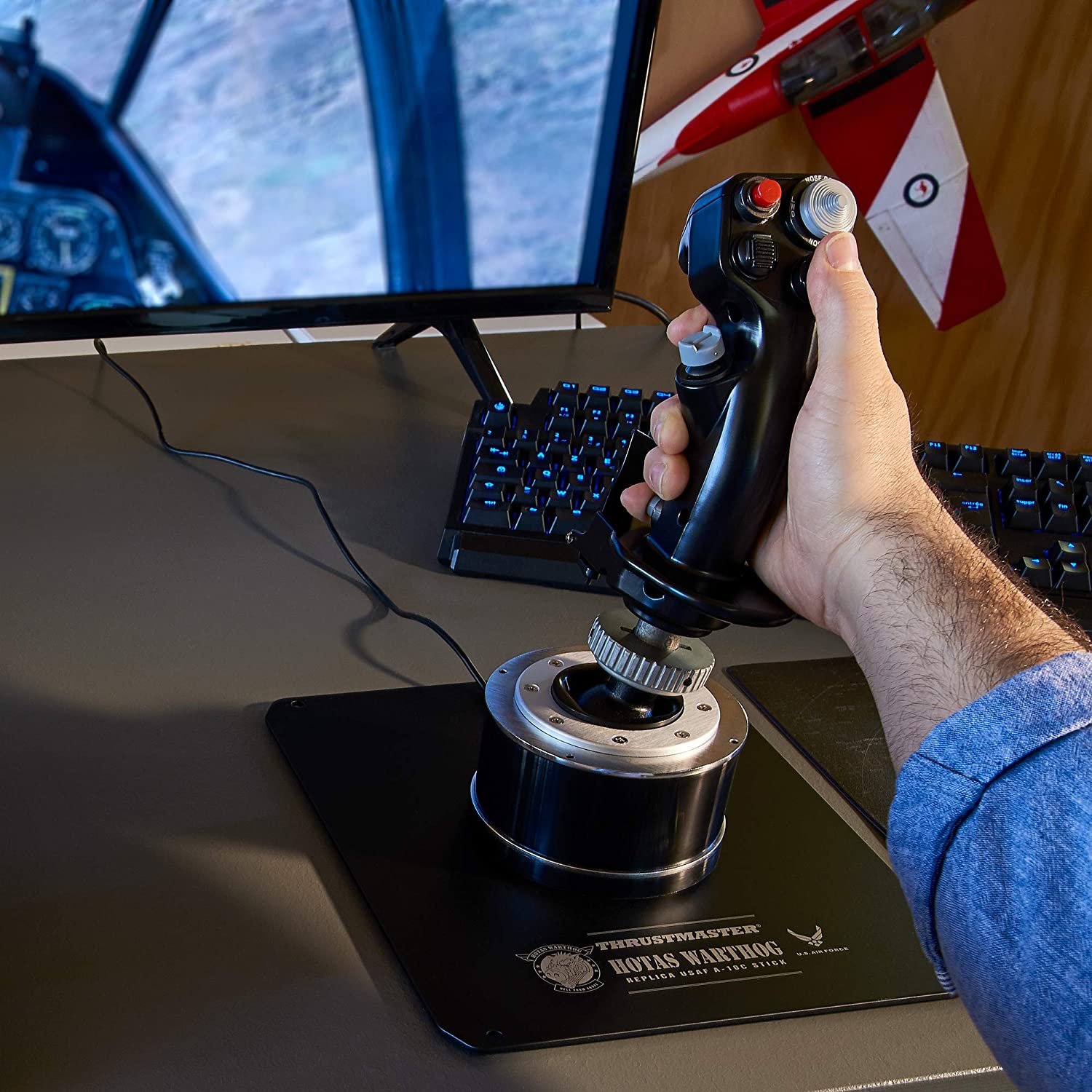 Hotas Warthog Flight Stick